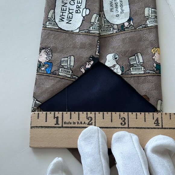 Peanuts Mens Silk Neck Tie Office Coffee Break Brown USA Snoopy Gang Characters - Picture 13 of 14